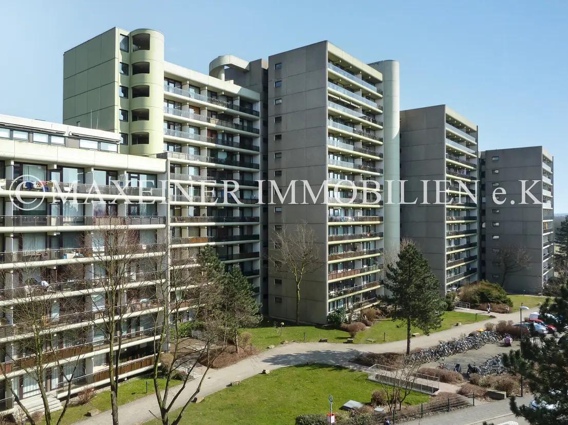 Bild 1: Kaufpreisreduzierung: Nähe Sporthochschule: 3-Zimmerwohnung (10.OG) mit Balkon und TG-Stellplatz