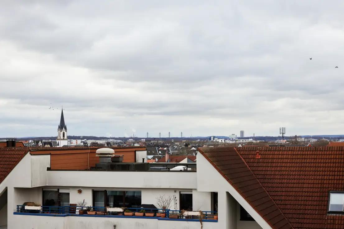 Bild 8: Moderne 3-Zimmer-Dachgeschosswohnung mit Einbauküche in Köln-Ehrenfeld Urban und Zentral