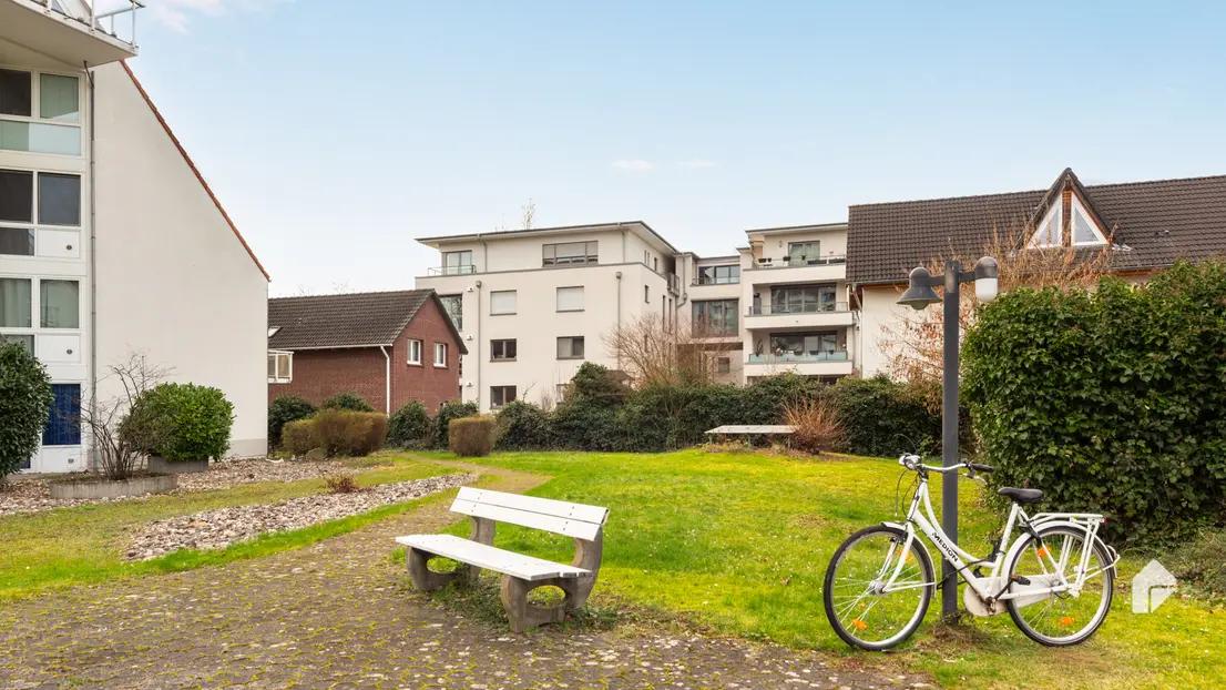 Bild 9: Charmantes Wohnnest: Einzimmerwohnung mit Balkon und Tiefgaragenstellplatz