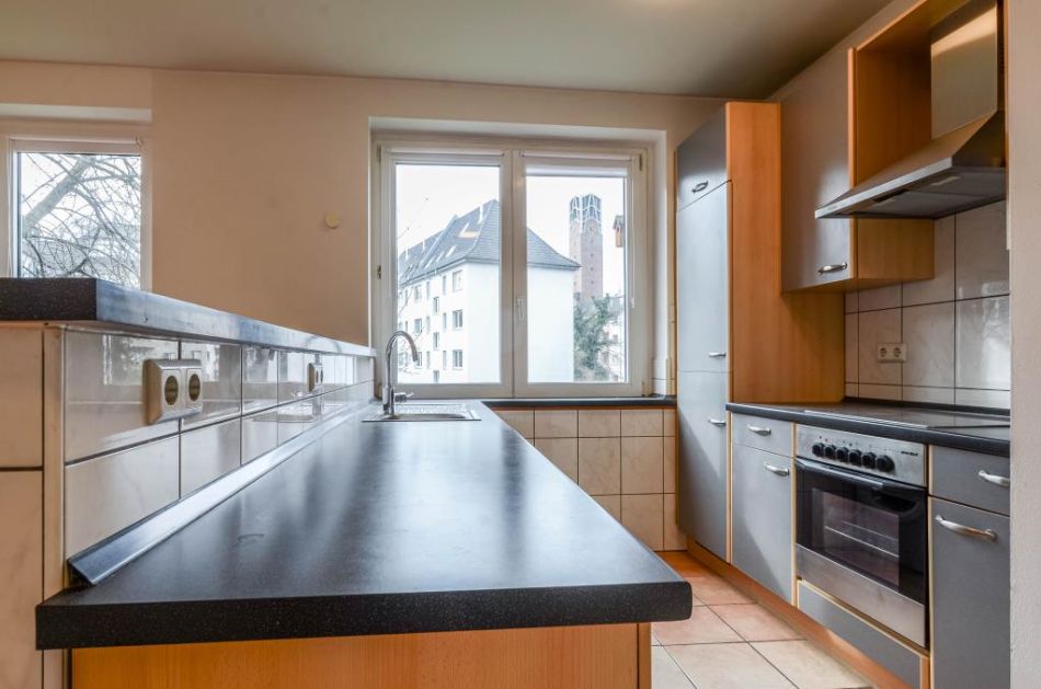 Bild 7: 2 Zimmerwohnung mit offener Küche & Wannenbad in zentraler Lage von Zollstock * 41 m² Wfl. 