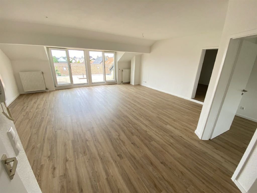 Bild 2: Über Zündorfs Dächern - TOP renoviert und TOP vermietet in Porz/Zündorf