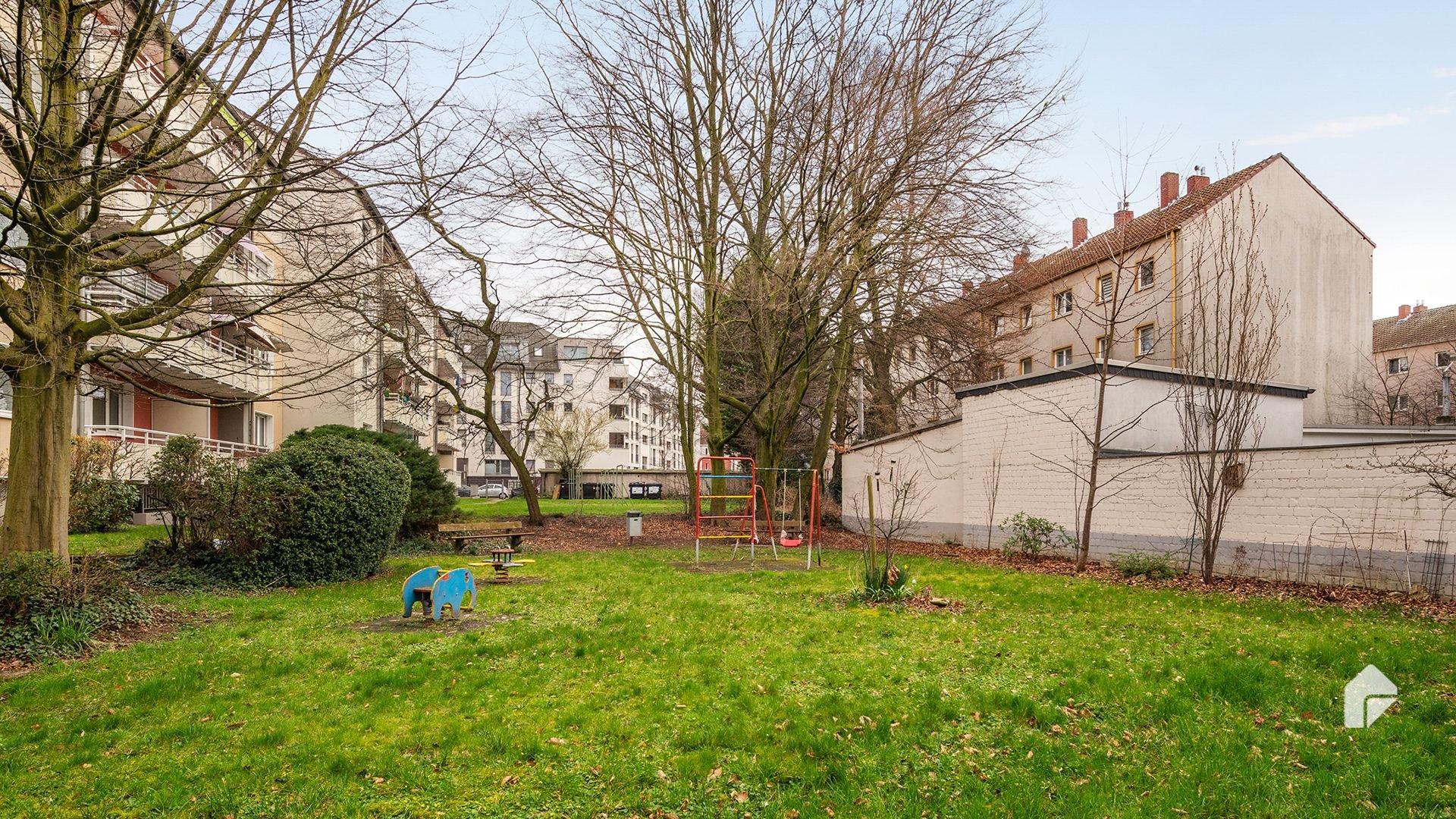 Bild 15: Sofort bezugsfrei! Attraktive 2-Zimmer-Wohnung mit Balkon in Köln