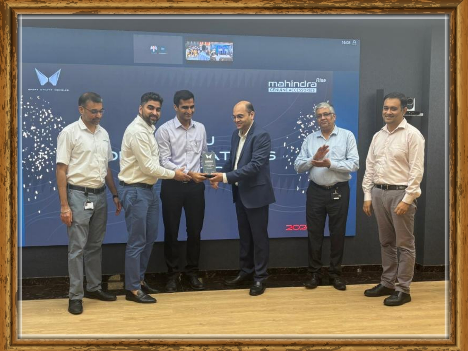 Mahindra Rise OEM recognition award