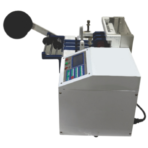 Sleeve cutting machine