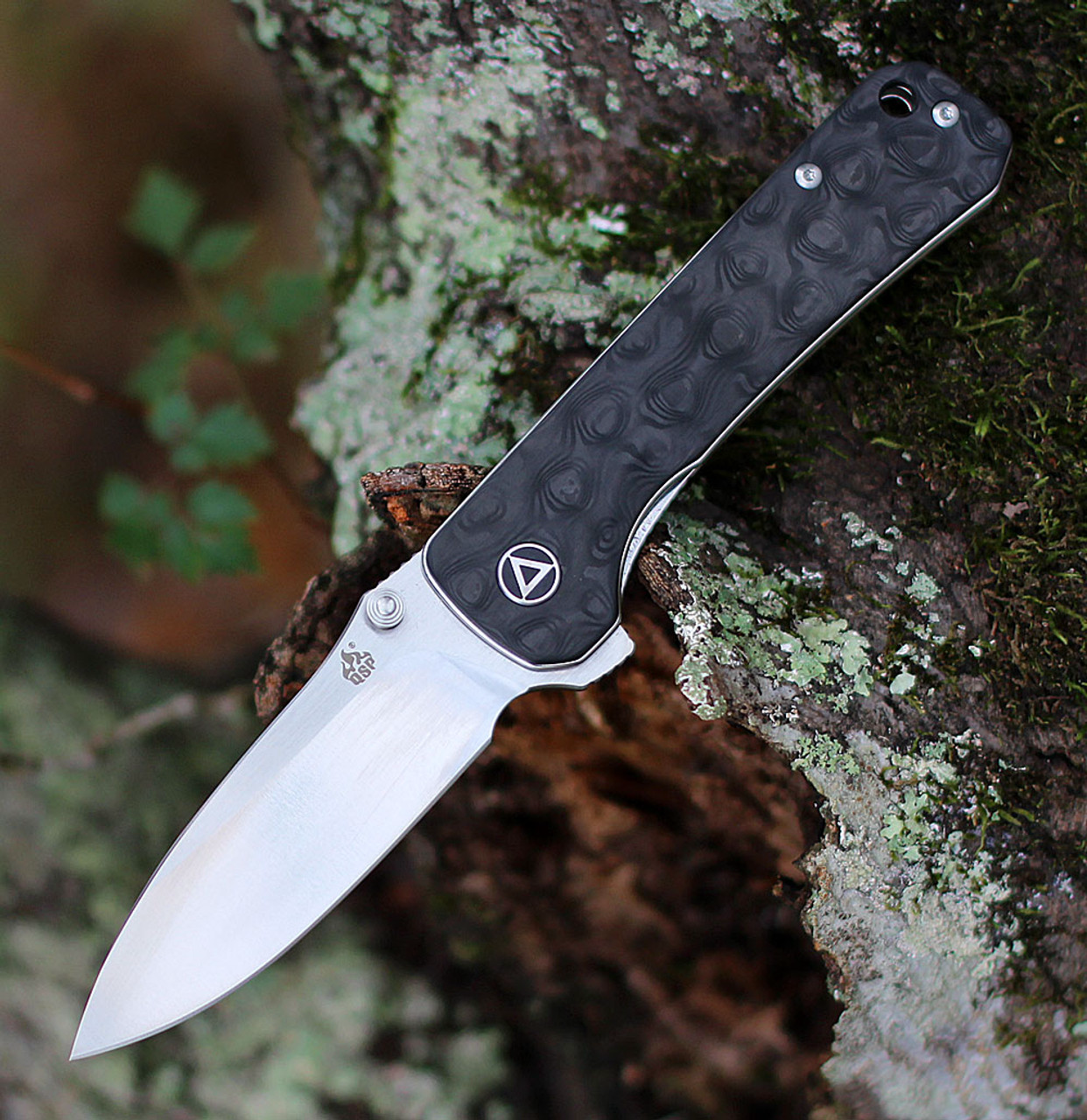 product image for QSP Knife Hawk QS 131-C Black Carbon Fiber