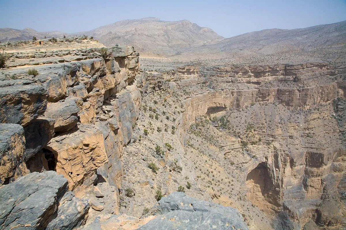 Wadi Exploration & Mountain Scenery