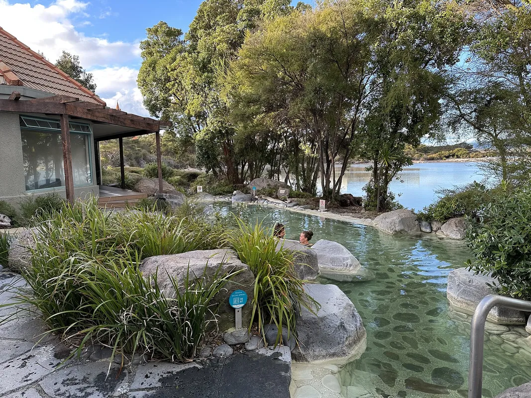 A Geothermal Hot Pool Relaxation