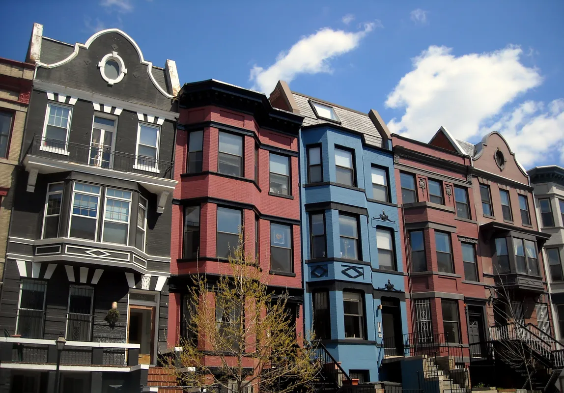 An Eclectic Neighborhood Immersion