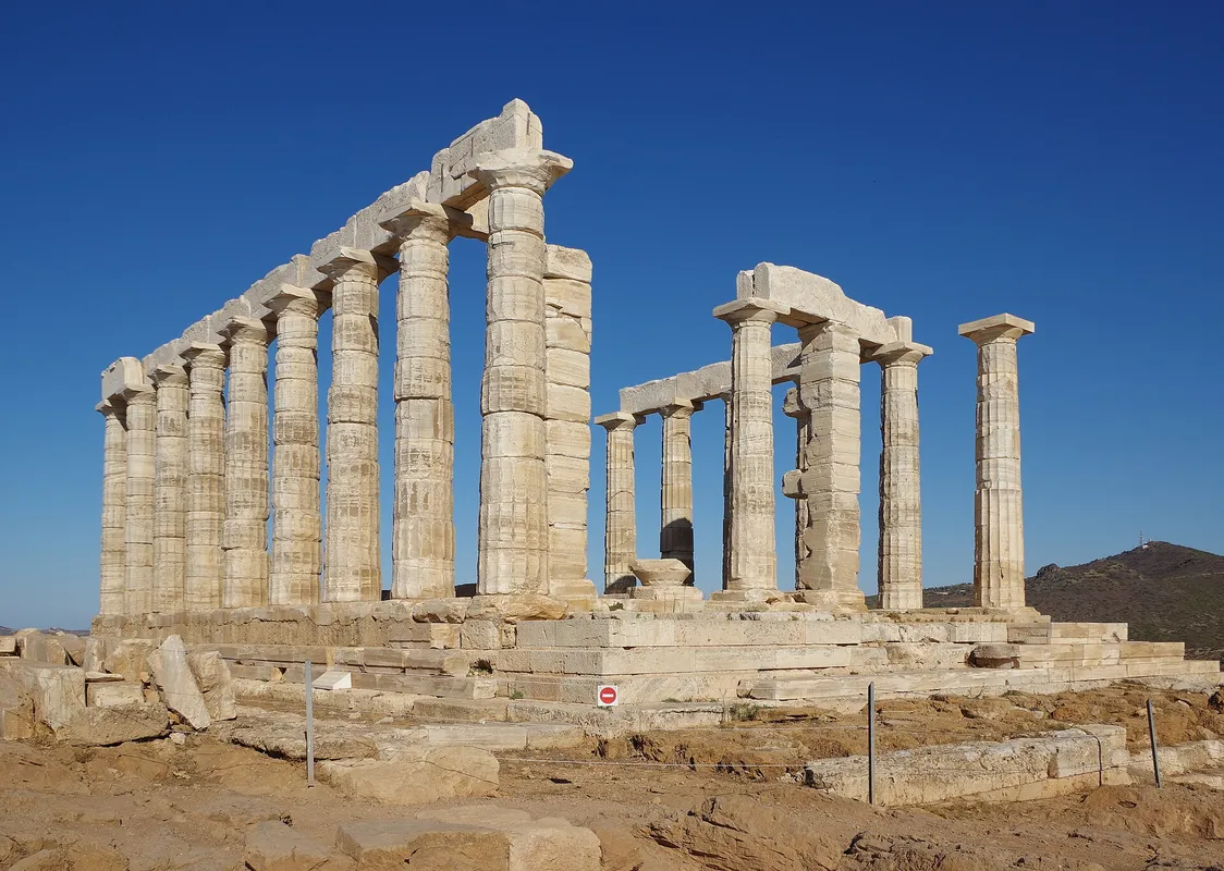 A Romantic Day Trip to a Coastal Temple