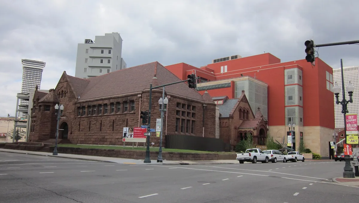 Exploring Contemporary Southern Art Galleries