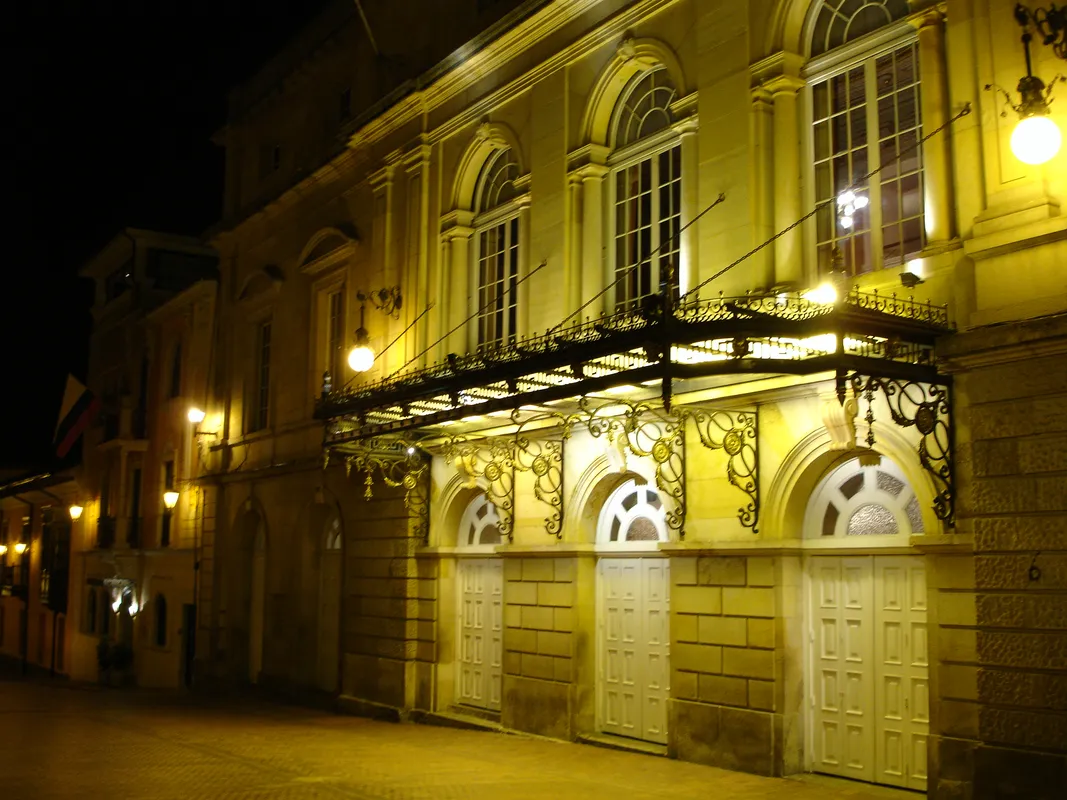 An Immersive Performing Arts Show