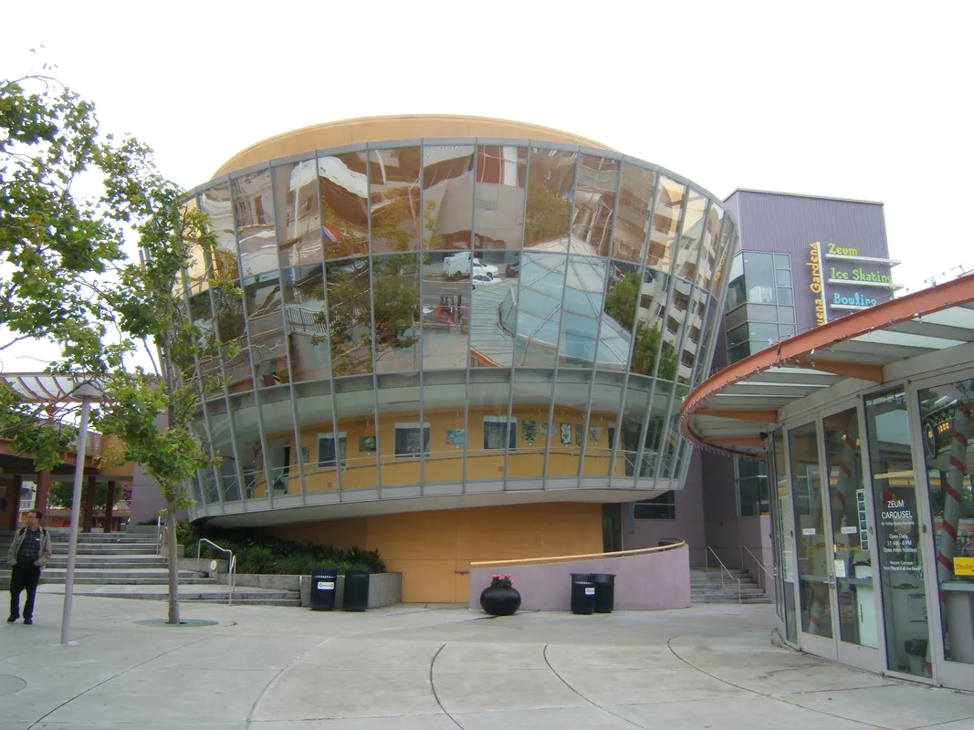 An Imaginative Children's Creativity Center