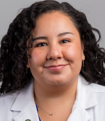 Portrait of Andrea Omonte Yawata, MD
