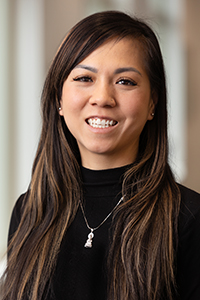 Portrait of Loan T Van, ARNP