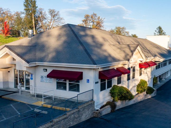 Exterior front view of Wound Care - Mercy Medical Center Redding