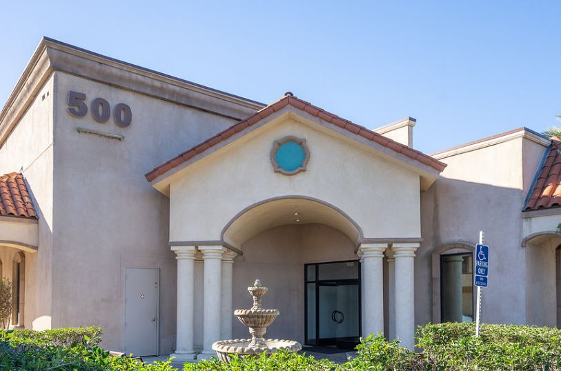 Exterior front view of Cancer Care - Dignity Health - Camarillo, CA