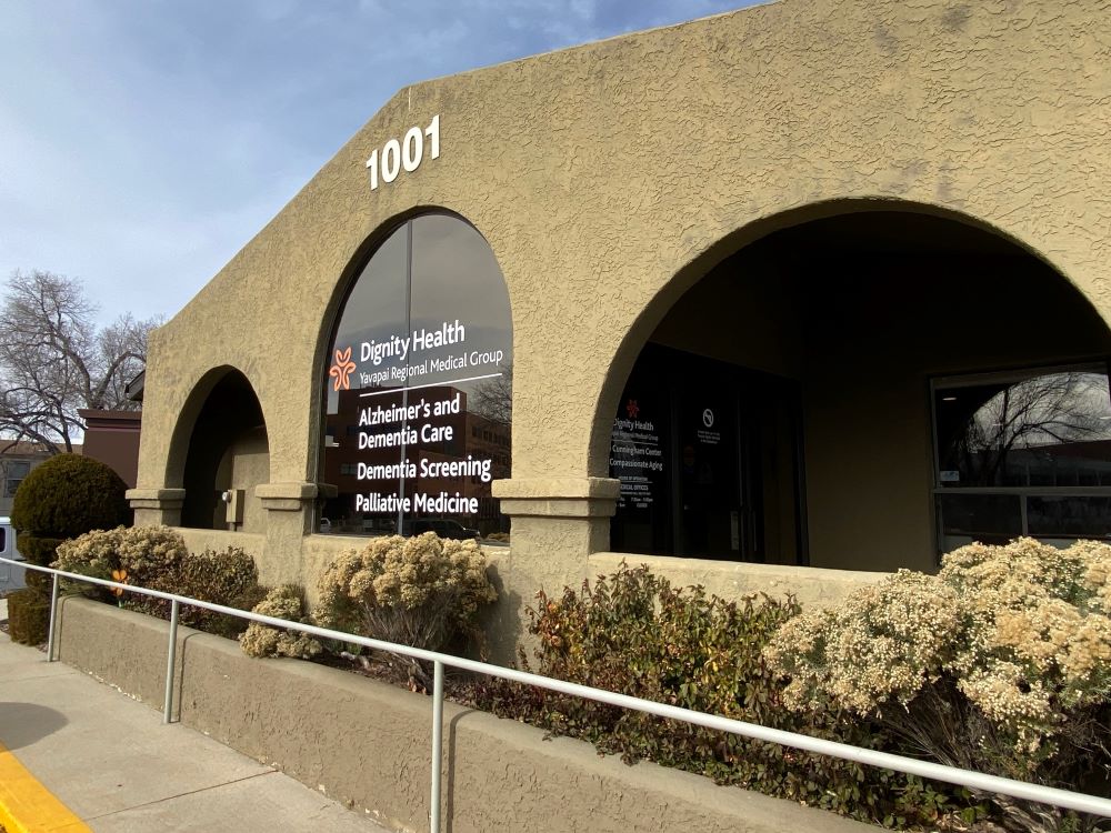 Exterior front view of Dignity Health, Yavapai Regional Medical Group Geriatric and Palliative Medicine