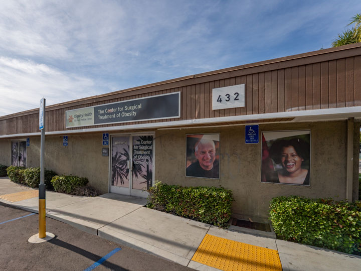 Exterior front view of Bariatric Weight Loss Surgery - Dignity Health - St. Mary Medical Center 