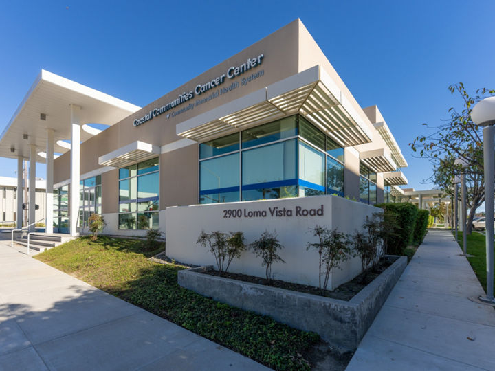 Exterior front view of Dignity Infusion Center of Ventura
