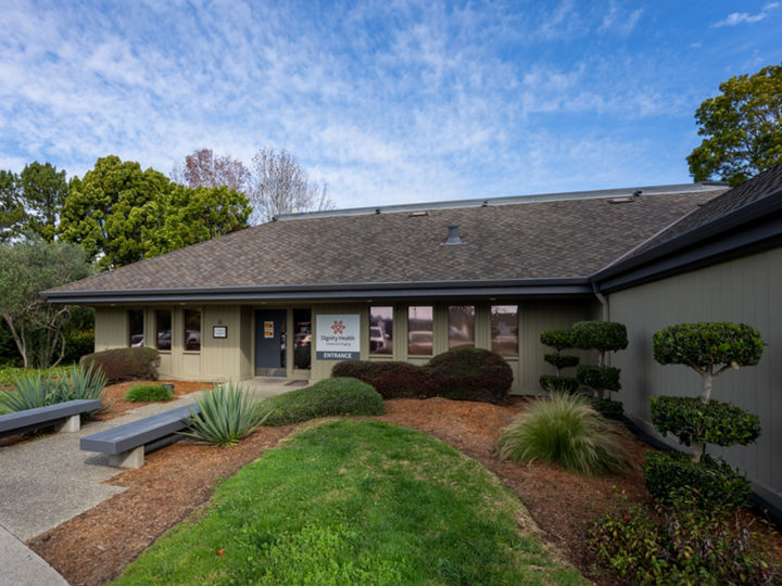 Exterior front view of Dignity Health Advanced Imaging - Santa Cruz, CA II