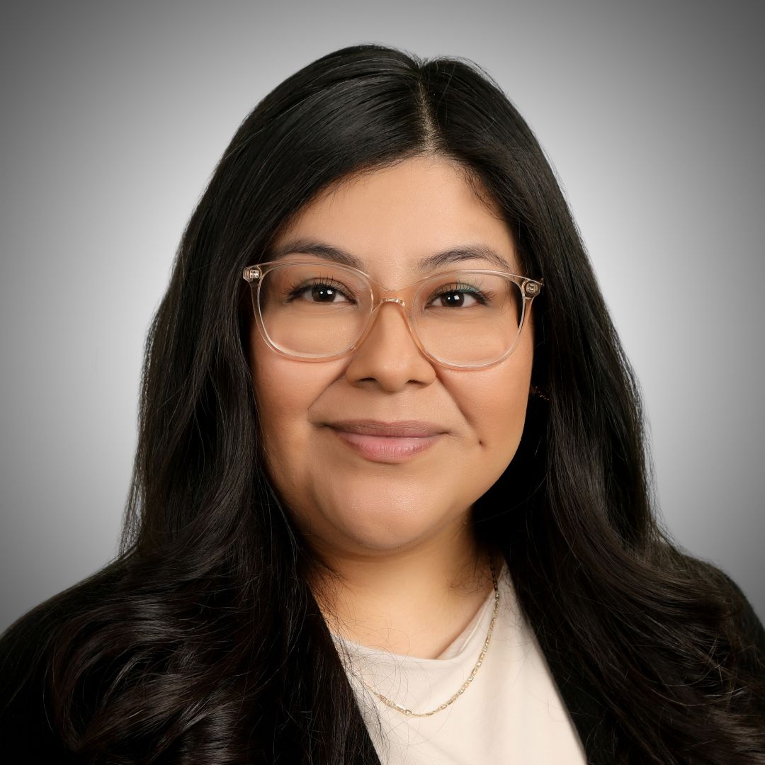 Portrait of Mariela Camargo, LMFT