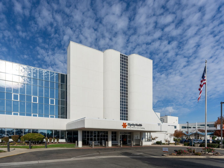 Exterior front view of Cancer Care - Dignity Health - Mercy Medical Center Redding