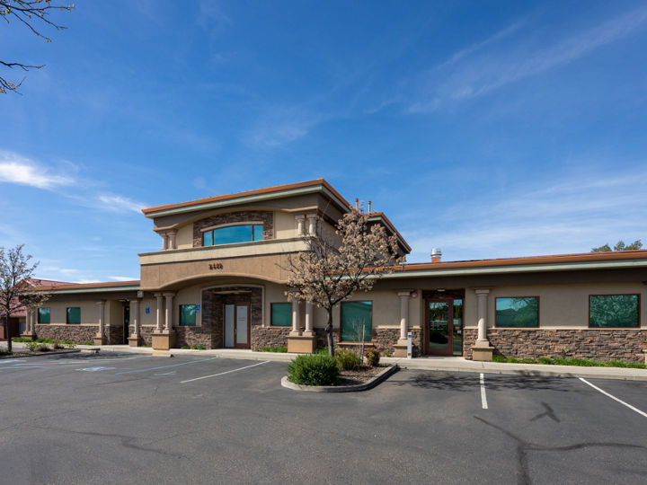 Exterior front view of Wound Center - Dignity Health - St. Elizabeth Community Hospital