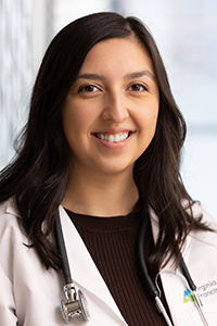 Portrait of Arely Brogan, ARNP