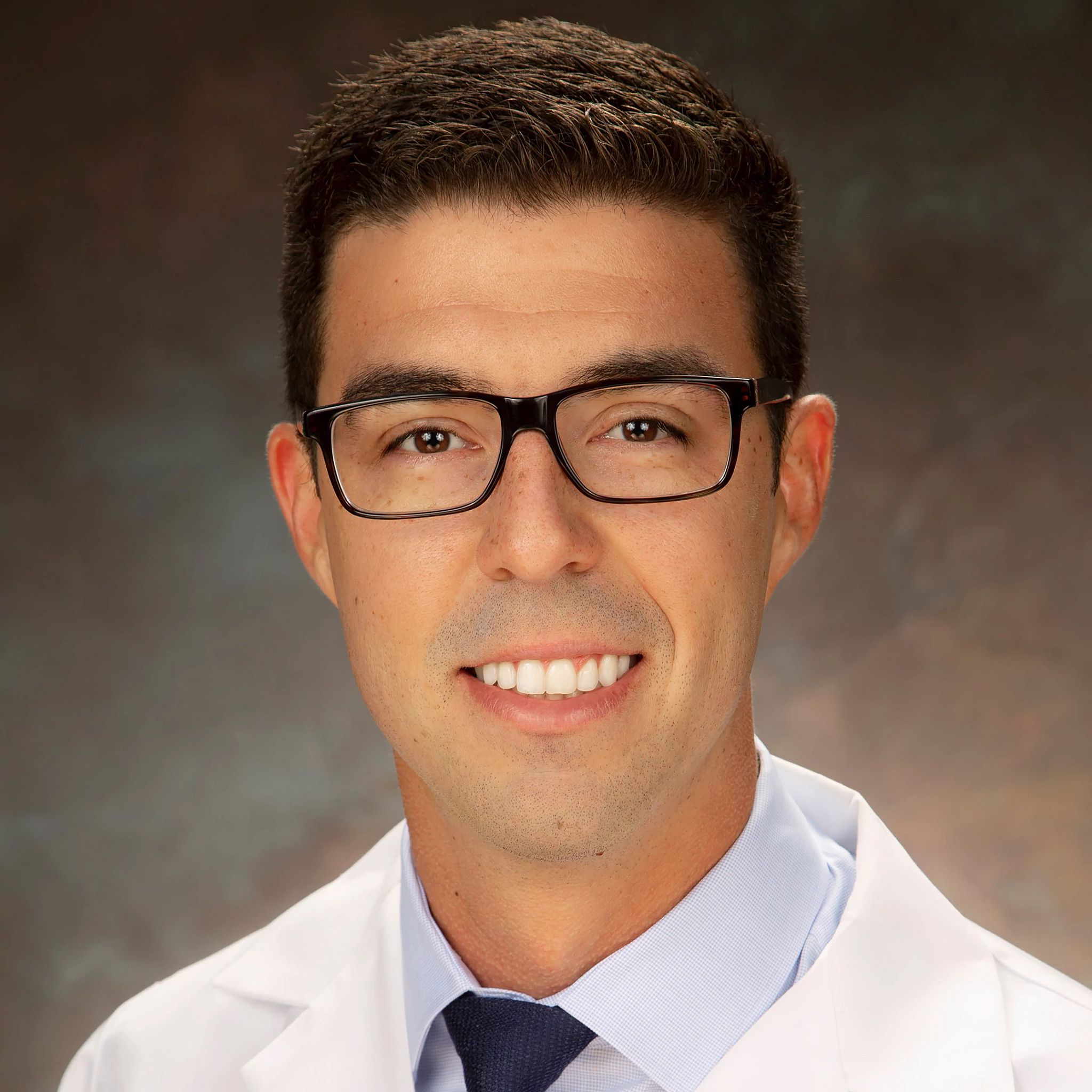 Portrait of Marvin Salvador Rios, MD