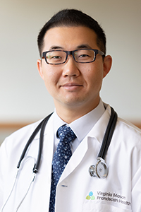 Portrait of Kevin D Kim, MD