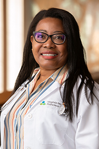 Portrait of Norma Nuñez, PA-C