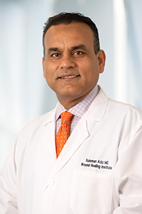 Portrait of Suleman Aziz, MD