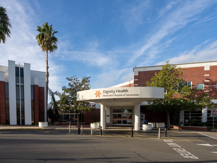 Exterior front view of Dignity Health - Methodist Hospital of Sacramento