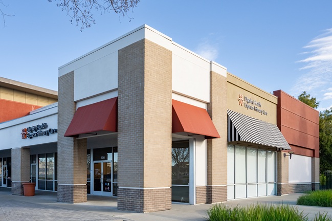Exterior front view of Dignity Health Express Primary Care - Elk Grove