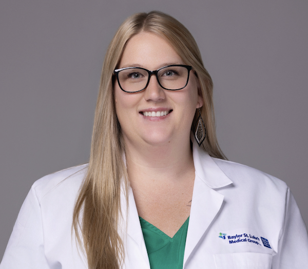 Portrait of Whitney DeLuna, FNP