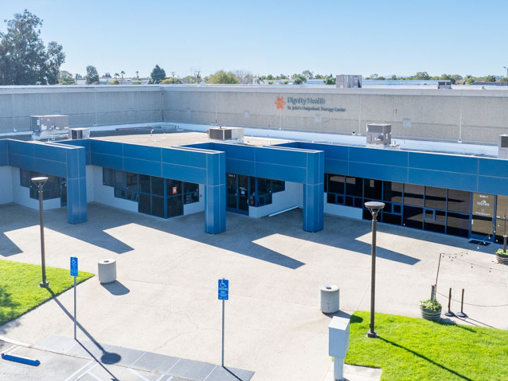 Exterior front view of Outpatient Rehabilitation Therapy Center - Dignity Health - St. John's Regional Medical Center