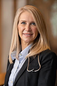 Portrait of Mindy Prouty, ARNP