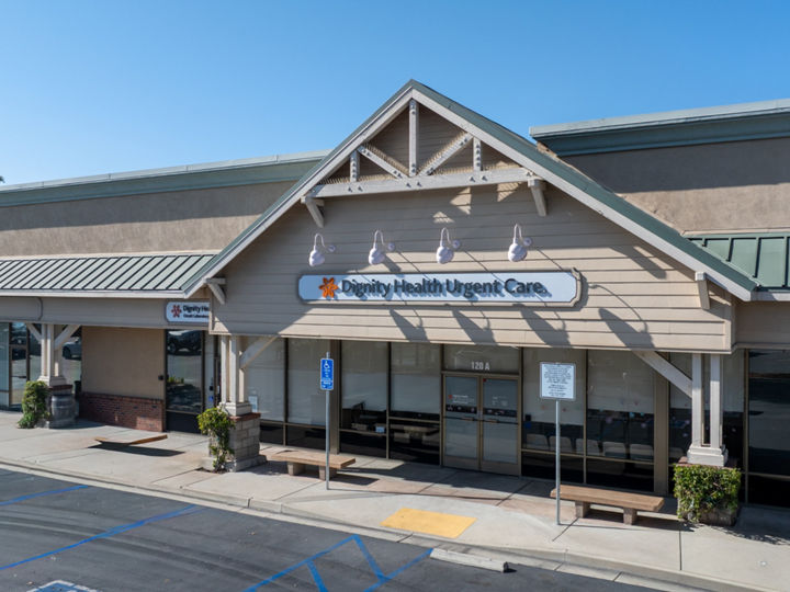 Exterior front view of Imaging Services - Dignity Health - Orcutt