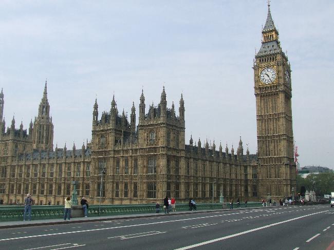 BABB Signs UK Mobile Banking Deal