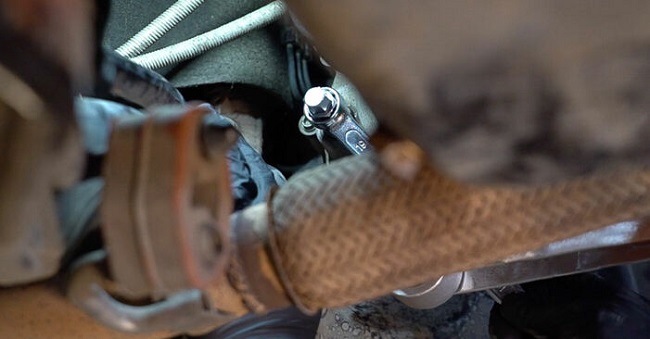 Desenrosque el tapón que cierra la abertura