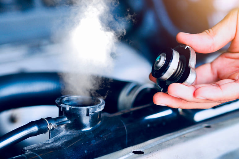Consejos para limpiar el radiador de calefacción de tu coche sin