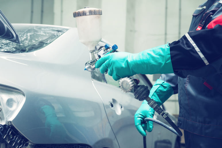 Сómo pintar y preparar para pintar un coche