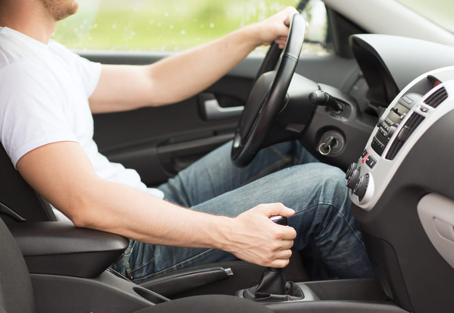 Cómo bloquear el volante de tu coche y por qué deberías usarlo más? - VÍDEO