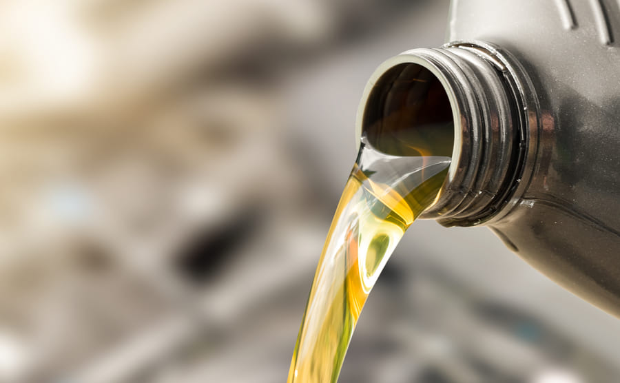 Aceite 5w30 y 5w40: diferencias entre ambos lubricantes