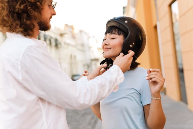 ▷ Como saber la medida y talla de casco de moto