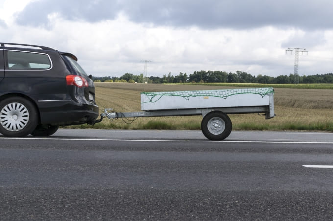 Qué debes saber para llevar remolque en tu coche