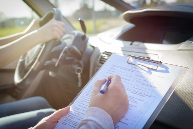 Trucos para aprobar el examen teórico de conducir