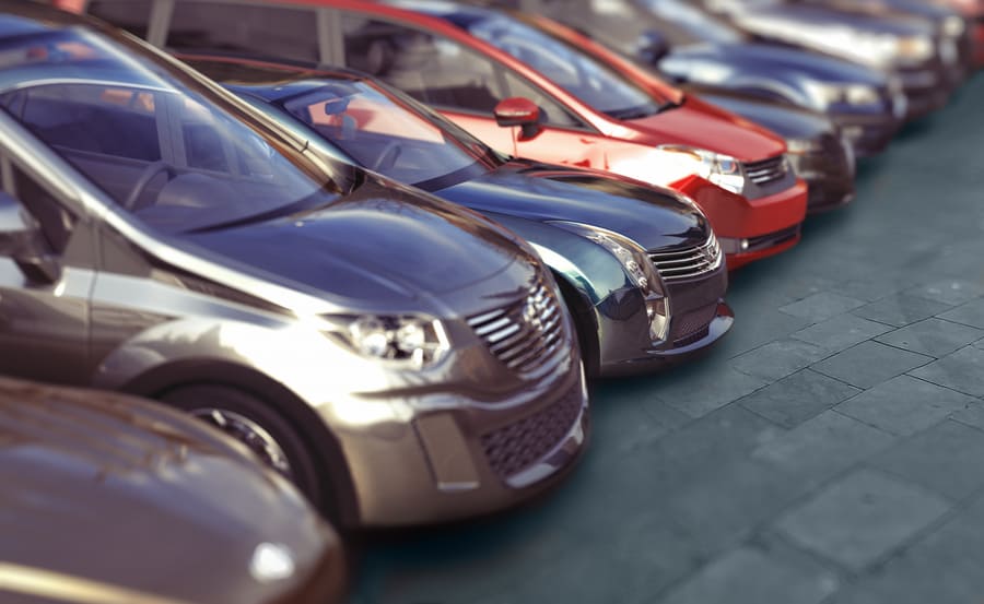 Todas las marcas automovilísticas que han cambiado su logotipo