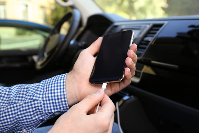 Πώς γίνεται η εγκατάσταση του Apple CarPlay;