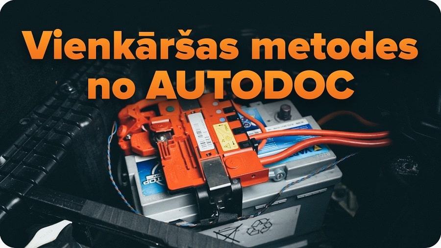 Kā pārbaudīt automašīnas akumulatoru